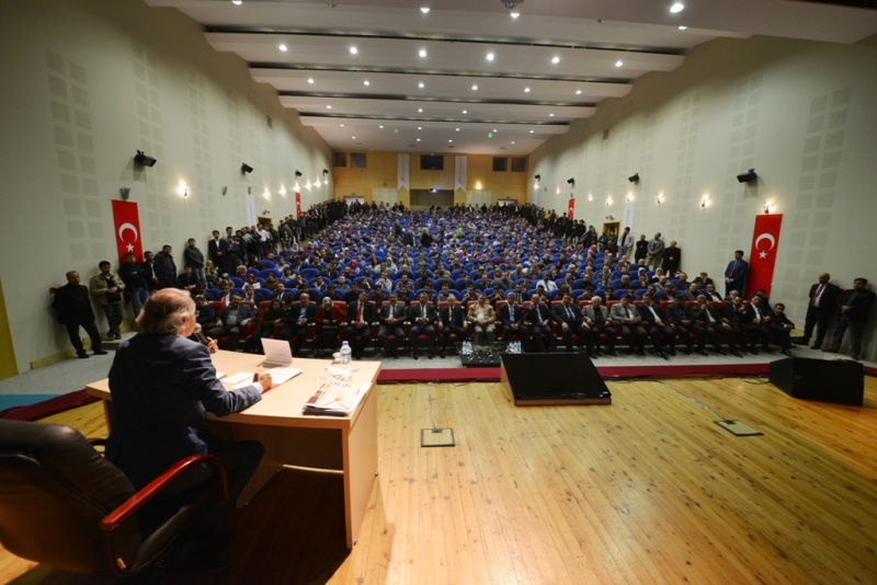 Tarihçi Yazar Mustafa Armağan OKÜ’de Yavuz Sultan Selim’i Anlattı